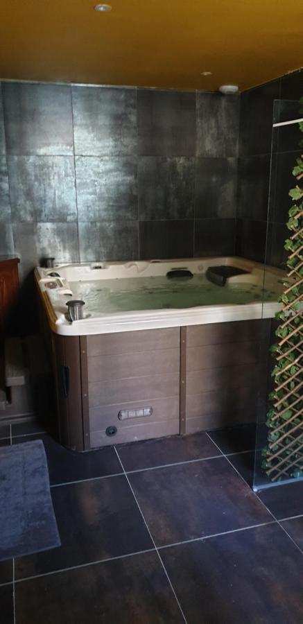 Cour St Didier Nevers Ngoại thất bức ảnh